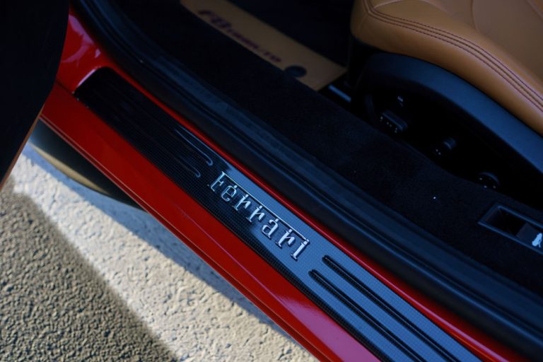 Ferrari F8-8