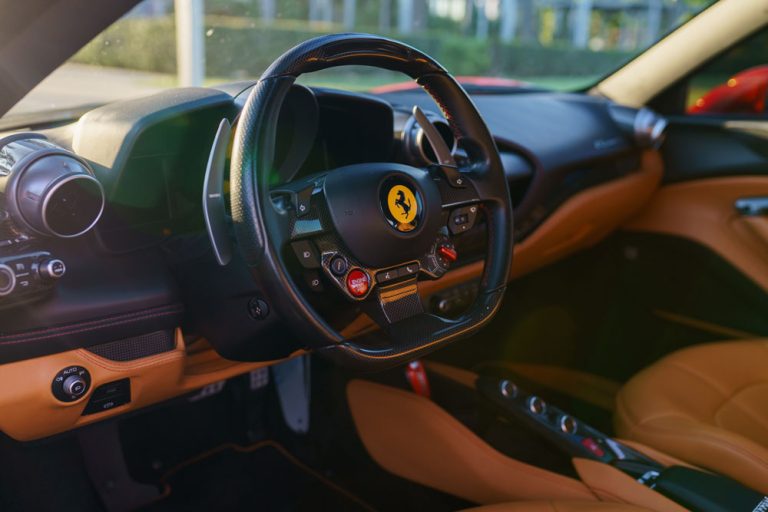 Ferrari F8-9
