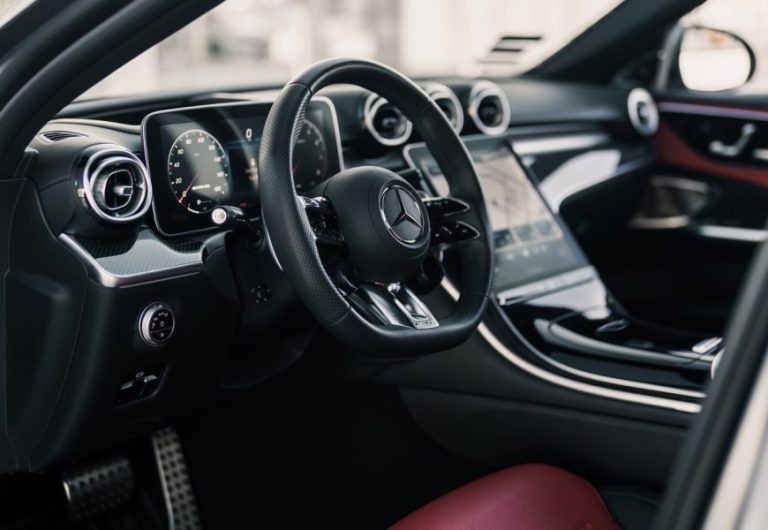 Mercedes-Benz-AMG-C43-2