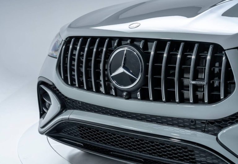 Mercedes-Benz-AMG-GLE53-1