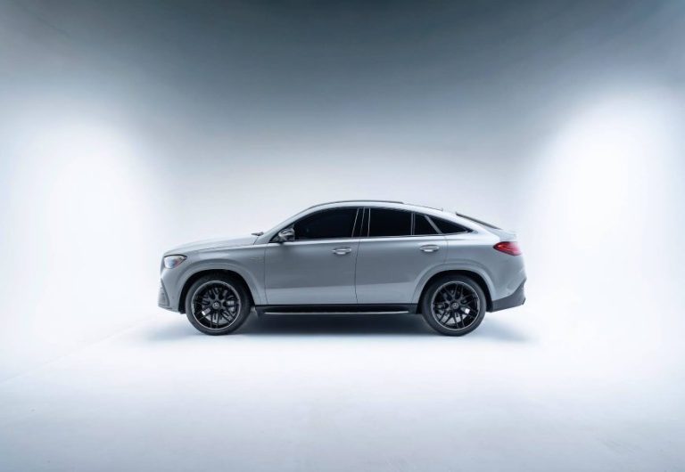 Mercedes-Benz-AMG-GLE53-3