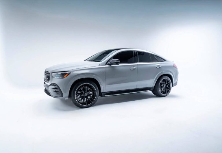 Mercedes-Benz-AMG-GLE53-4