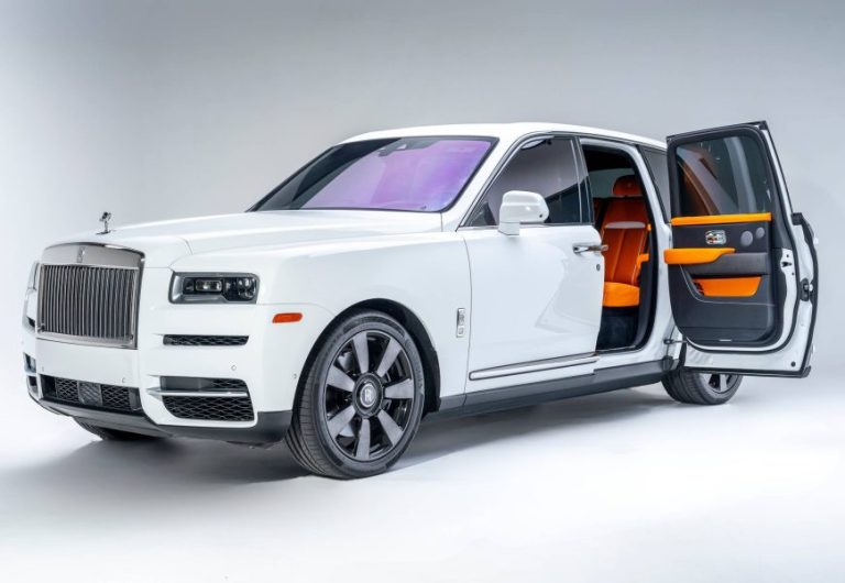 Rolls-Royce-Cullinan