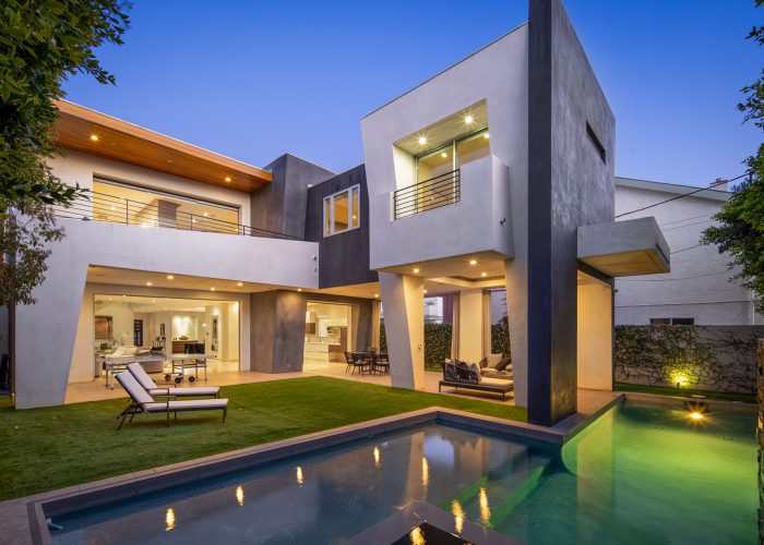 Alfred-Villa-featured