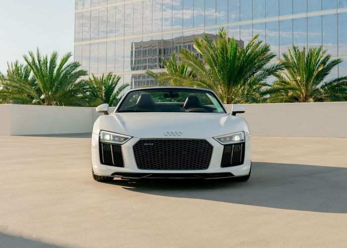 Audi-R8-Spyder-White