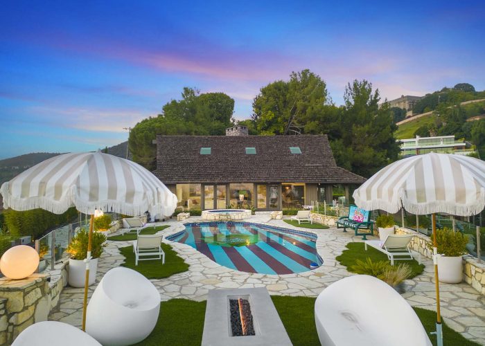 Beverly-Treehouse-featured