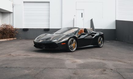 Ferrari-488-Spyder-Black-2018
