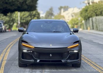 Ferrari-Purosangue-FT