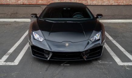 Untitled design - Lambo Huracan Black 2018