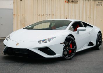 Lamborghini-Huracan-Evo-White-2023