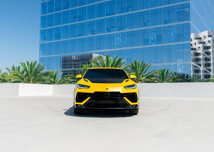 Lamborghini-Urus-Performante-Yellow