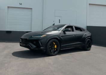 Lamborghini-Urus-S-Matte-Black-2023