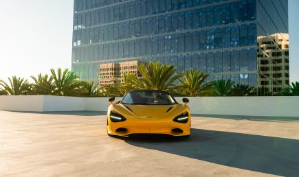 McLaren-750S-Spider-Yellow