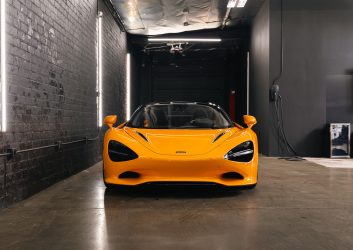 Mclaren-750S-Spider-Orange