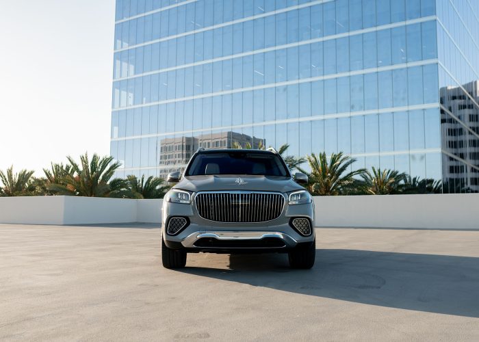 Mercedes-Benz-Maybach-GLS-600-Stock