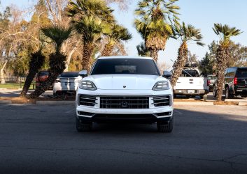 Porsche-Cayenne-White